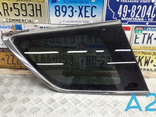 Стекло багажного отсека, левое 68213835AA CHRYSLER