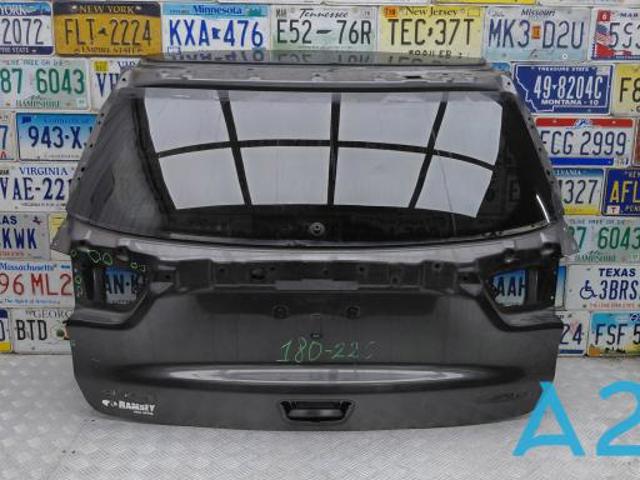 Дверь задняя багажная 68242348AA CHRYSLER