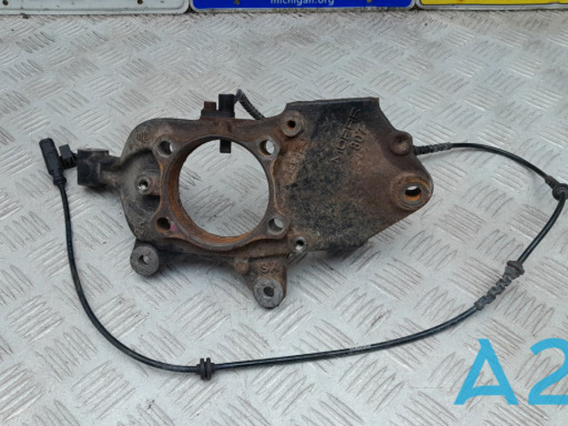 68246625AA CHRYSLER Цапфа задняя левая купить в Николаев