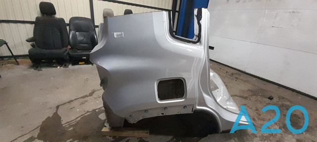 Крыло заднее правое 68263222AA CHRYSLER