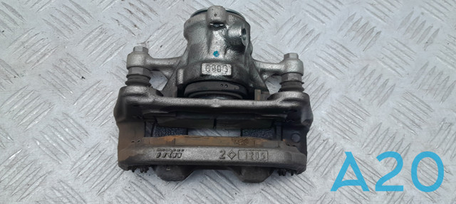Задний правый суппорт 68263295AA CHRYSLER