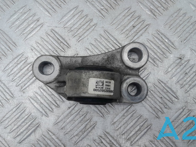 Кронштейн подушки (опоры) двигателя, задней 68323788AA CHRYSLER