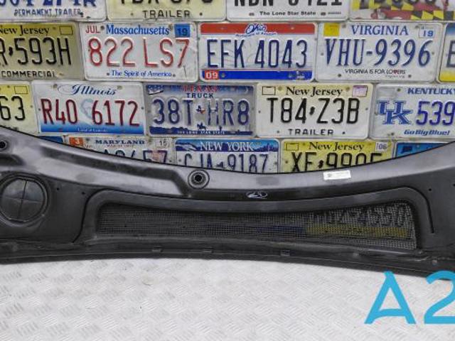 68361992AB Водосток лобового стекла, жабо купить Кривой Рог