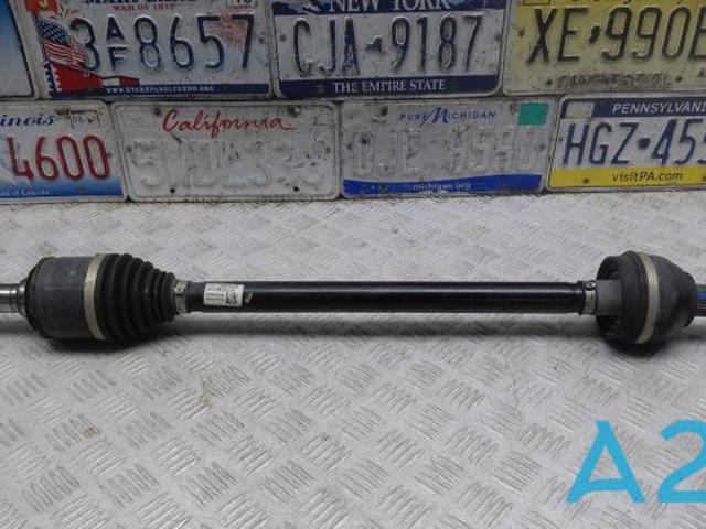 Полуось задняя, правая 68380008AA CHRYSLER