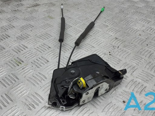 Запор кабины 6904047110 TOYOTA