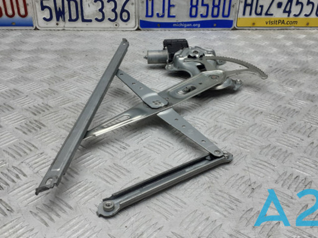 Механизм стеклоподъемника двери передней, правой 6980121020 TOYOTA