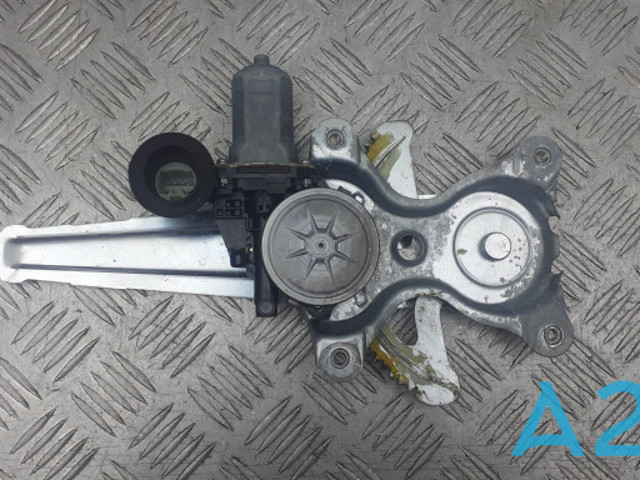 Механизм стеклоподъемника двери задней, левой 6980406140 TOYOTA