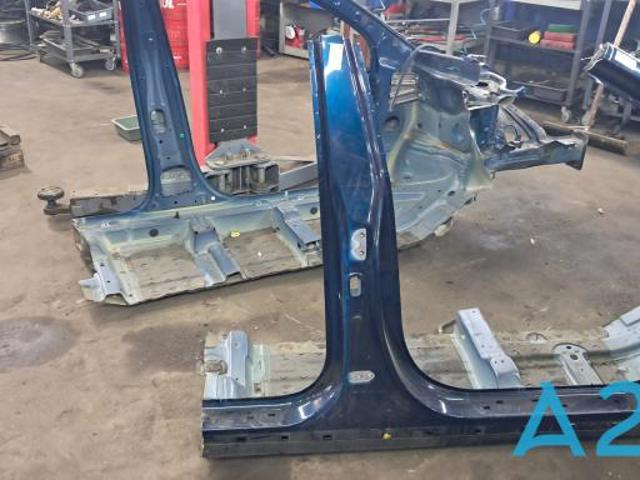 Стойка центральная, правая 71120G5A00 HYUNDAI