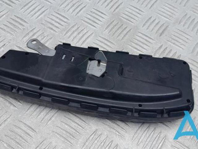 Подушка безопасности AIRBAG спинки сиденья, левого 72127467207 BMW