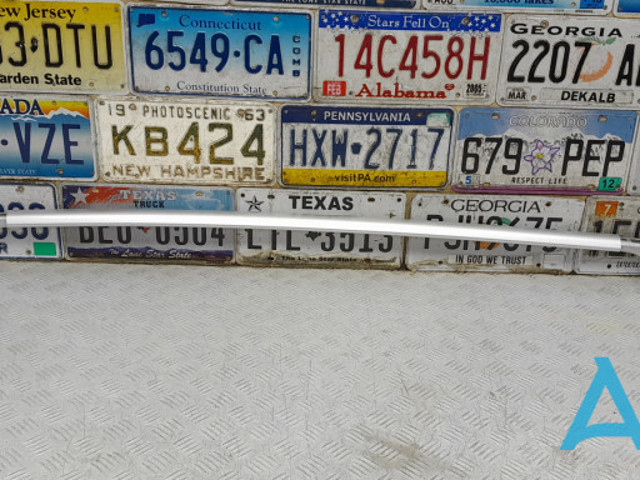 Рейлинг крыши левый 738235HJ1A NISSAN