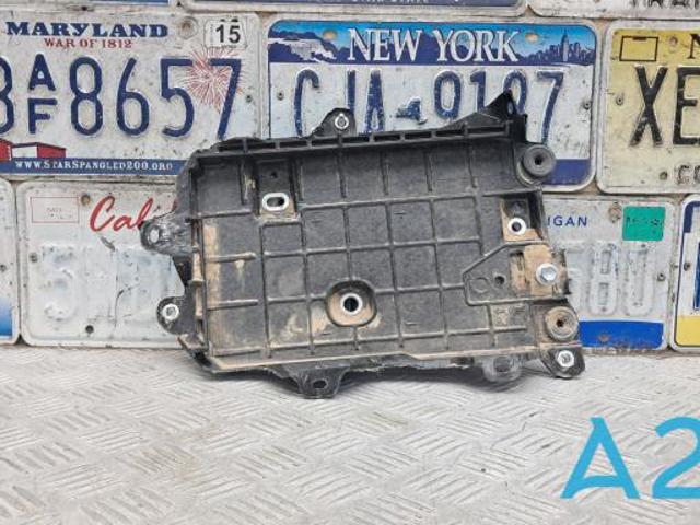 Крепление аккумулятора 7440406190 TOYOTA