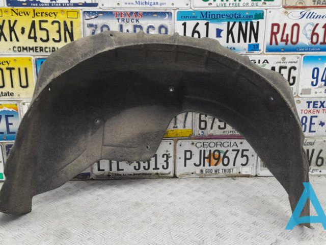 767485HA0A NISSAN Подкрылок задний правый купить в Киев