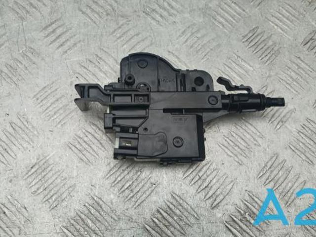 Замок открывания лючка бензобака 7703048110 TOYOTA