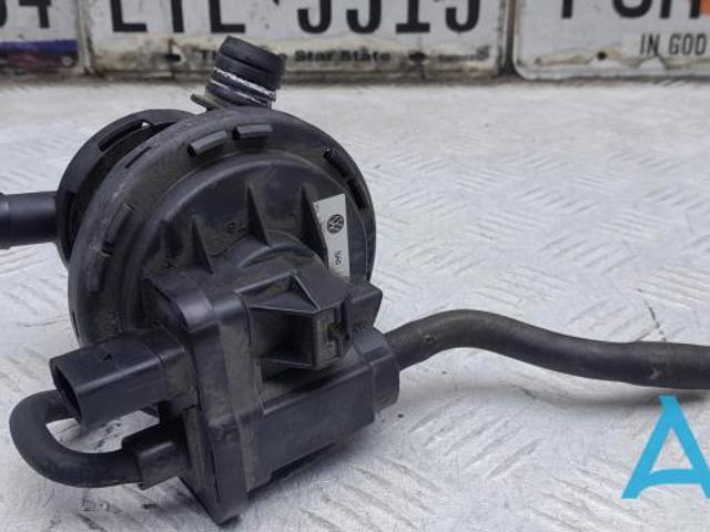 Насос диагностики течи в баке 7L0906271C VAG