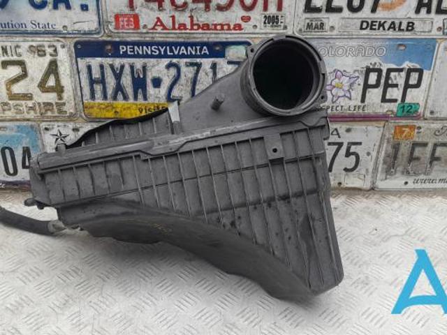 Коробка фильтра 7L6129607AJ VAG