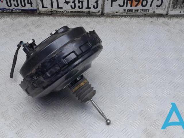 7L8612105M VAG Усилитель тормозов купить в Кривой Рог