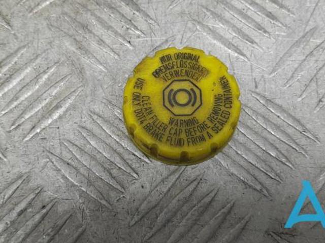 Крышка бачка главного тормозного цилиндра 7P0611349 VAG