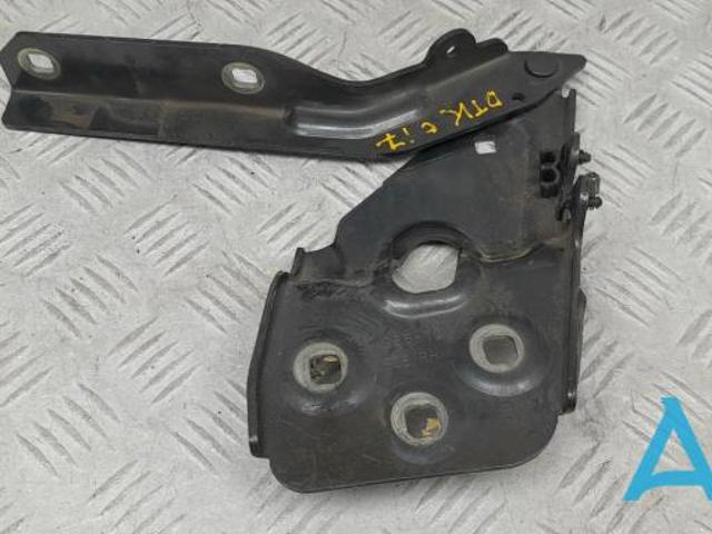 7P6823302 Петля капота правая купить Запорожье
