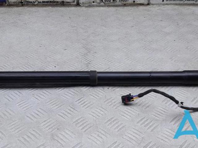 Амортизатор для багажника газовый 7P6827851FIIT VAG