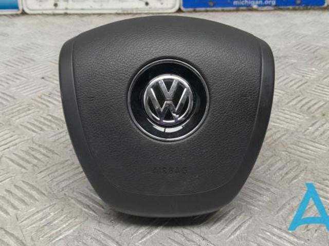 7P6880201H81U Подушка безопасности водителя купить Ужгород