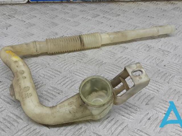 7P6955463 Горловина бачка омывателя купить Черкассы