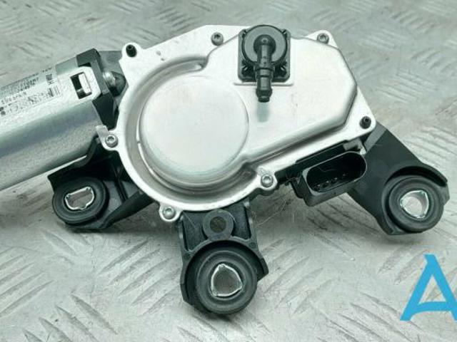 Моторчик заднего стеклоочистителя 7P6955711 VAG