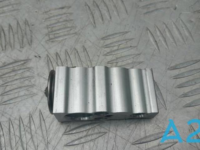 Клапан TRV, кондиционера 80220TLAA41 HONDA