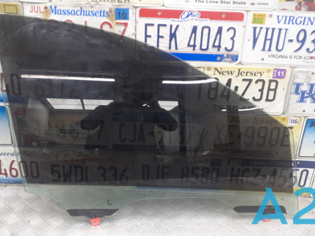 803003JA0C NISSAN Стекло двери передней правой купить в Днепр