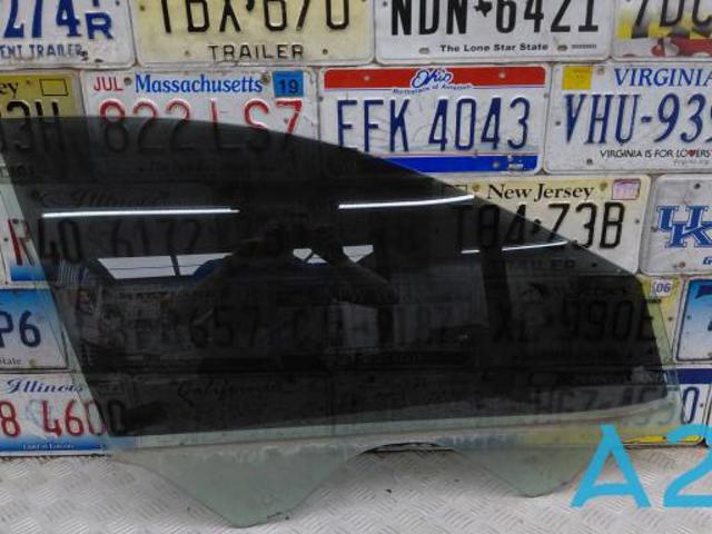 Стекло пассажирской двери 803125NA0A NISSAN