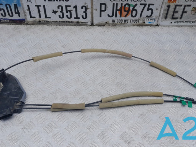 Замок передней пассажирской двери 805003JA0A NISSAN