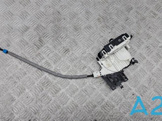 Замок передней пассажирской двери 805005DC0A NISSAN