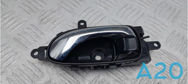 Ручка задней двери наружная 806703NF1A NISSAN
