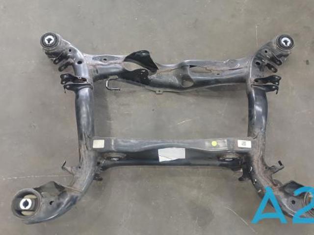 Балка задней подвески поперечная 80A505235S VAG