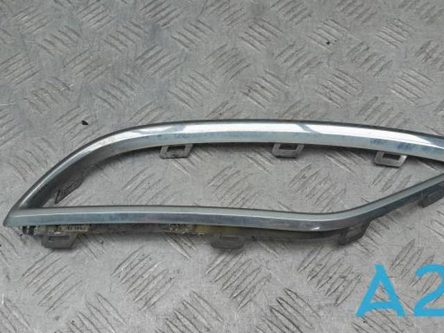 Молдинг заднего бампера, левый 80A8078332ZZ VAG
