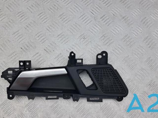 Ручка двери задней внутренняя правая 80A839020A4PK VAG