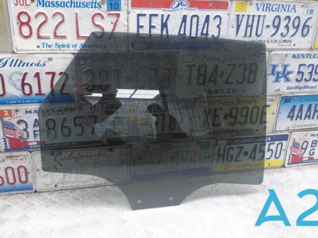 VAG 80A845206A Стекло двери задней правой в наличии Сумы