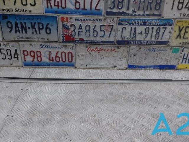 80A853284D3Q7 Уплотнитель стекла передней правой двери купить Полтава