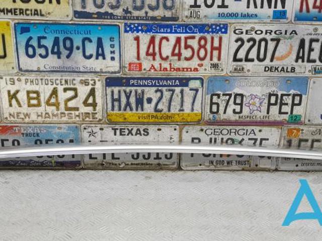 Автомобильный рейлинг на крышу левый 80A860021D3Q7 VAG