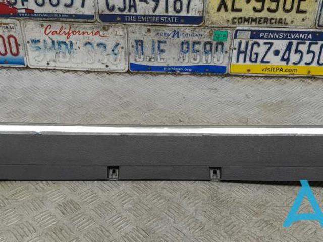 80A864483E4PK VAG Облицовка задней панели багажника купить в Киев