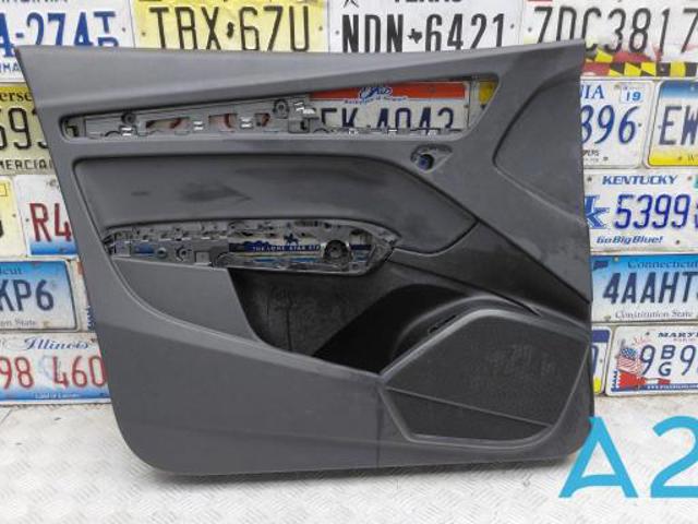 Облицовка водительской двери 80A867103BWFA VAG