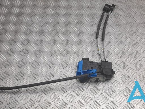 Замок двери задней правой 814202V000 HYUNDAI