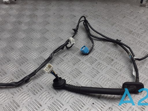 Электропроводка задней двери 81822SG001 SUBARU
