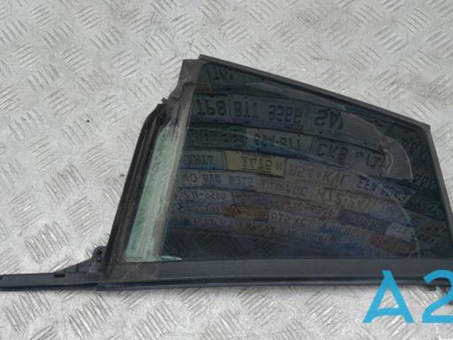 Задняя форточка правая 822205DA0A NISSAN