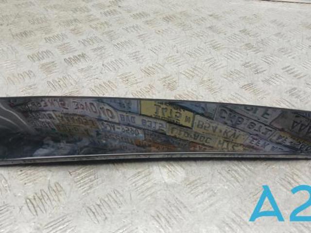 Накладка передней двери 82250C5000 HYUNDAI