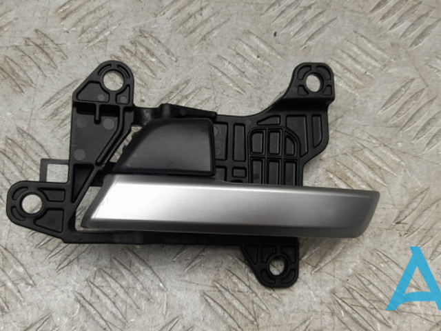 Ручка передней двери внутренняя, левая 82610F2000 HYUNDAI