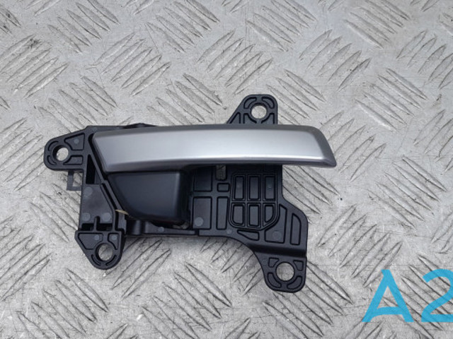 Ручка передней двери внутренняя, правая 82620F2000 HYUNDAI