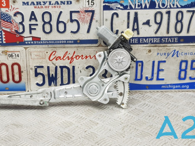 Механизм стеклоподъемника двери задней, левой 827214BA2A NISSAN