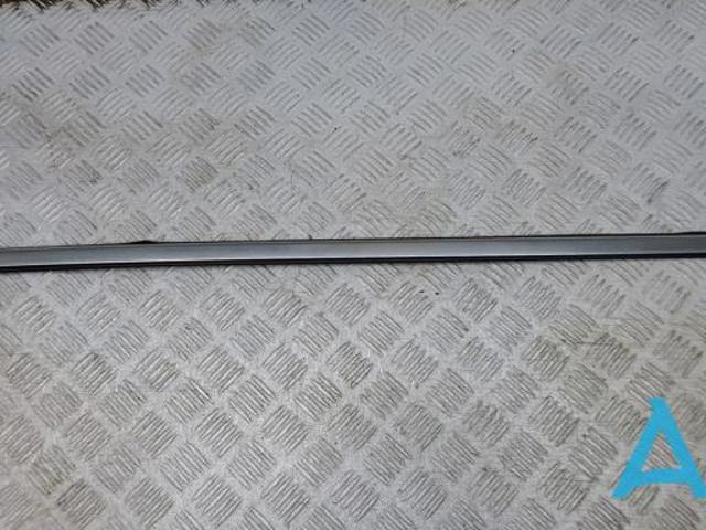 NISSAN 828205DA0A в наличии Тернополь