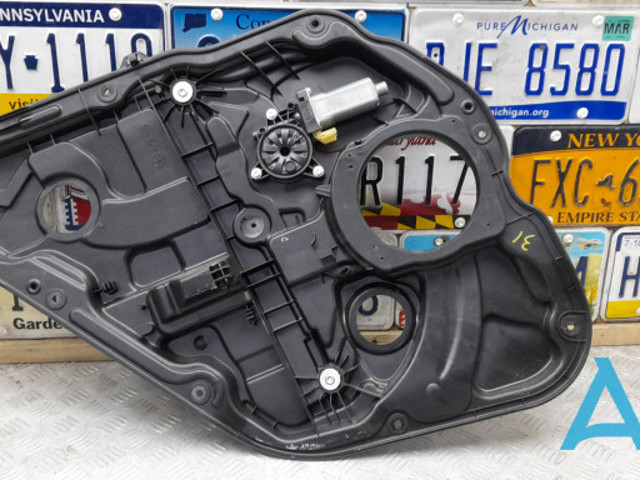 Стеклоподъемник задней левой двери 834713S001 HYUNDAI