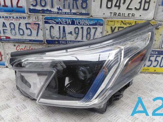 Фара левая передняя 84001SJ370 SUBARU